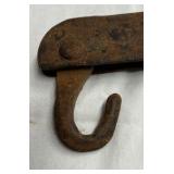 Vintage Iron Log Chain Hook Bar