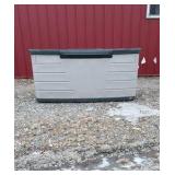 Vintage Rubbermaid Deck Box