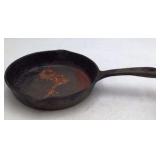 Vintage Cast Iron Skillets – Lodge and Griswold Mainstay