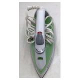 Black+Decker Easy Steam Compact Iron