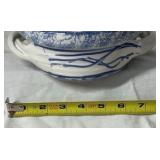 Vintage Blue and White Spongeware Covered Casserole – Handled