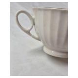 Noritake Tulane Ivory China Dinner Plates