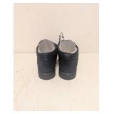 NEW CAT & JACK YOUTH MAGNUS BOOTS SIZE 9 NAVY