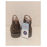 NEW CAT & JACK YOUTH ARLO BOOTS SIZE 6 BROWN