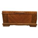 Vintage Lane Cedar Waterfall Chest Vintage Lane Cedar Waterfall Chest
