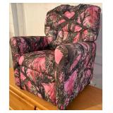 Dozydotes Child Recliner in Pink Timber Camouflage Dozydotes Child Recliner in Pink Timber Camouflage
