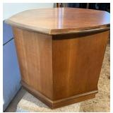 Mid-Century Style Round End Table Mid-Century Style Round End Table