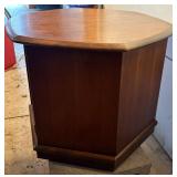 Mid-Century Style Round End Table Mid-Century Style Round End Table