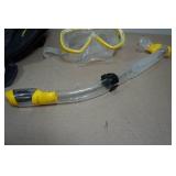 Cressi Adult Rondine Palau Fin Snorkel Set - Fin Size M/L Cressi Adult Rondine Palau Fin Snorkel Set - Fin Size M/L