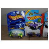 Hot Wheels - Krazy 8s, Snow Stormers, Flashfire, Greased Lightning Hot Wheels - Krazy 8s, Snow Stormers, Flashfire, Greased Lightning
