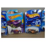 Hot Wheels - Krazy 8s, Snow Stormers, Flashfire, Greased Lightning Hot Wheels - Krazy 8s, Snow Stormers, Flashfire, Greased Lightning