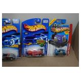 Hot Wheels - Krazy 8s, Snow Stormers, Flashfire, Greased Lightning Hot Wheels - Krazy 8s, Snow Stormers, Flashfire, Greased Lightning