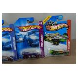 Hot Wheels - Dragon Wagons, Glow Wheels, Fork Lift Hot Wheels - Dragon Wagons, Glow Wheels, Fork Lift