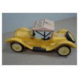 Vintage Double Springs 1913 Cadillac Porcelain Decanter Vintage Double Springs 1913 Cadillac Porcelain Decanter