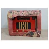 *2* Vintage Style Radios *2* Vintage Style Radios