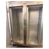 Traulsen G22010 52' Solid Door Reach in Freezer Traulsen G22010 52' Solid Door Reach in Freezer