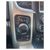 2014 RAM 1500 OUTDOORSMAN *4x4 | Crew Cab* (NO RESERVE)