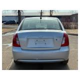 2010 HYUNDAI ACCENT GLS (NO RESERVE)