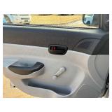 2010 HYUNDAI ACCENT GLS (NO RESERVE)