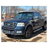 2004 FORD F-150 XL *2 Owner | 4x4 | No Accidents Reported* (NO RESERVE)