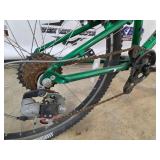 Specialized Hotrock Green Mountain Bike - Front Suspension, Aluminum Frame