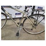 Specialized Crossroads Hybrid Bike - Large (L) 3x Shimano Drivetrain, Front & Rear Racks