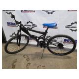 Black Mountain Bike - Front Suspension, Triple Chainring, Kickstand