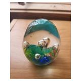 Murano Glass Egg Paperweight with Colorful Interior (Lot of 3 Seashells)