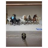 vintage toy Horse Figurines - Decorative Plastic Horses with Saddles (Assorted Colors)