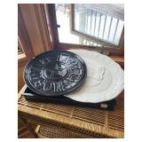 Harley-Davidson Round Metal Plate - White Turkey-Relief Ceramic Plate - Black Rectangular Tray