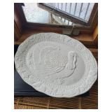 Harley-Davidson Round Metal Plate - White Turkey-Relief Ceramic Plate - Black Rectangular Tray