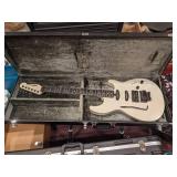 1985 Yamaha e700SE Flat Top SuperStrat Guitar