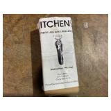 LOT OF 18 Kitchen Hq Easy USB Peelers & Automatic Can Openers