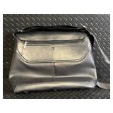 TUMI Leather Messenger Bag - Black Crossbody With Front Flap TUMI Leather Messenger Bag - Black Crossbody With Front Flap