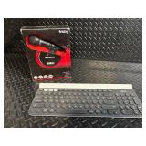 Frisby FMC-220 Microphone & Logitech Keyboard Frisby FMC-220 Microphone & Logitech Keyboard