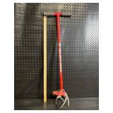 Garden Weasel Weasel Claw Pro Weed Puller - Red, 34in Length Garden Weasel Weasel Claw Pro Weed Puller - Red, 34in Length