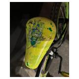 Teenage Mutant Ninja Turtles Kids Bike 16-Inch Black with Neon Green Rims Teenage Mutant Ninja Turtles Kids Bike 16-Inch Black with Neon Green Rims