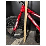 Specialized Hotrock 20-Inch Kids Mountain Bike - Red Specialized Hotrock 20-Inch Kids Mountain Bike - Red