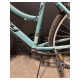Huffy Rock Creek All Terrain - 26-Inch Teal Mountain Bike Huffy Rock Creek All Terrain - 26-Inch Teal Mountain Bike