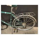 Schwinn Vintage Green City Bicycle with Rear Rack - 26in Wheels Schwinn Vintage Green City Bicycle with Rear Rack - 26in Wheels