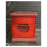 Emerson NR51RW Tabletop Radio with Turntable - AM/FM/CD, 120V, 13W, Made in China Emerson NR51RW Tabletop Radio with Turntable - AM/FM/CD, 120V, 13W, Made in China