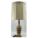 Mid-Century Ceramic Table Lamp with Speckled Beige Base & Brown Stripes - Beige Shade
