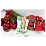 Hydrangea Bouquet & Lucky Towels Decor Set with Red Placemats & Candle