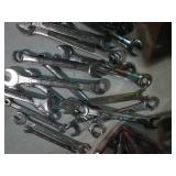 2-Canisters w/5pc adjustable belt e...