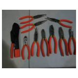 Assortment of heavy duty Neiko plie...