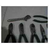 Green grip handle pliers variety an...