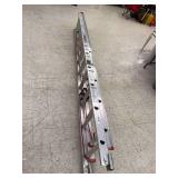 Louisville 20' Aluminum Extension Ladder Louisville 20' Aluminum Extension Ladder