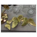 Table Full of Home Decor Table Full of Home Decor