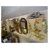 Table Full of Home Decor Table Full of Home Decor