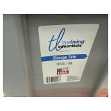 5 Totes with Lids 5 Totes with Lids